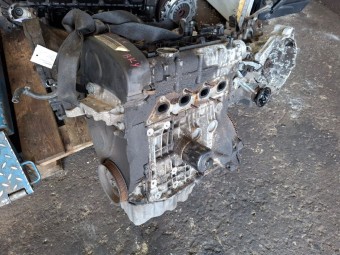 MOTOR FARA ANEXE VOLKSWAGEN POLO 9N OEM: BKY.