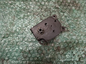 MOTORAS (ACTUATOR) CLAPETA AEROTERMA PEUGEOT 407 OEM: 4PUH19E616BB.