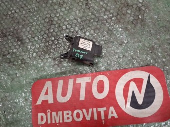 MOTORAS (ACTUATOR) CLAPETA AEROTERMA VOLKSWAGEN PASSAT B7 OEM: 3C1907511F.