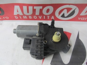 MOTORAS MACARA DREAPTA FATA AUDI A6 OEM: 0130821774.
