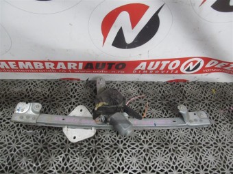 MOTORAS MACARA DREAPTA FATA DACIA LOGAN I 