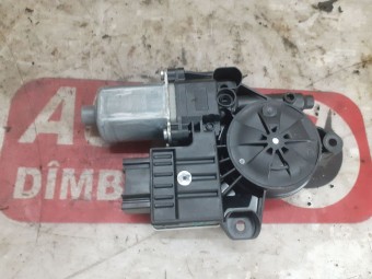 MOTORAS MACARA DREAPTA FATA SKODA FABIA III OEM: 850206009.