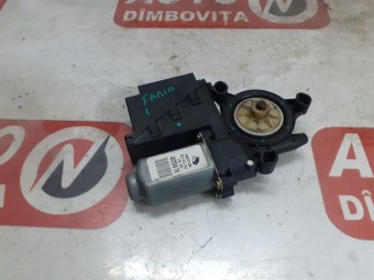 MOTORAS MACARA DREAPTA FATA SKODA FABIA OEM: 400549T4.