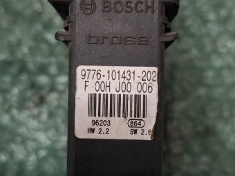 MOTORAS MACARA DREAPTA FATA VOLKSWAGEN GOLF IV OEM: 0536003501/9776-101431-202.
