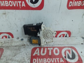 MOTORAS MACARA DREAPTA FATA VOLKSWAGEN GOLF IV OEM: 1C1959802A.