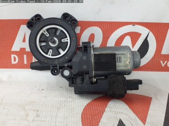 MOTORAS MACARA DREAPTA SPATE RENAULT MEGANE II 