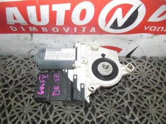MOTORAS MACARA DREAPTA SPATE VOLKSWAGEN GOLF V 
