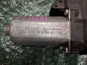 MOTORAS MACARA STANGA FATA AUDI A4 B6 OEM: 0130821765.