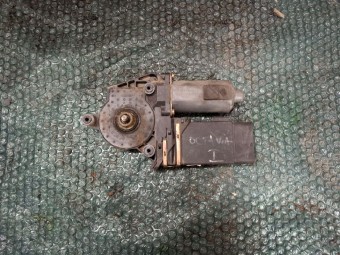 MOTORAS MACARA STANGA FATA SKODA OCTAVIA OEM: 1U1837401J.