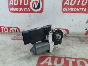 MOTORAS MACARA STANGA FATA VOLKSWAGEN GOLF IV OEM: 101430203/101387-101.