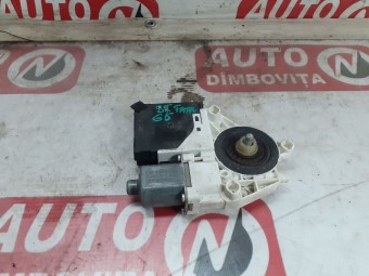 MOTORAS MACARA STANGA FATA VOLKSWAGEN GOLF V OEM: 1K5837401AM.