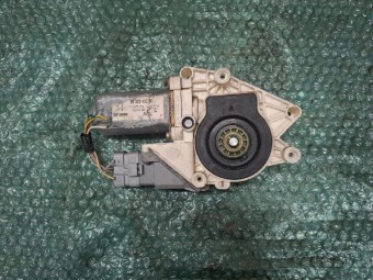 MOTORAS MACARA STANGA SPATE PEUGEOT 607 OEM: 9632243280.