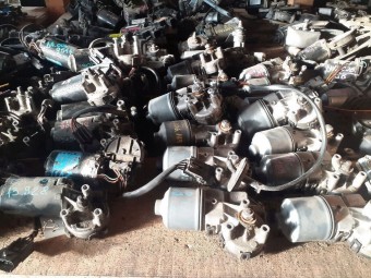 MOTORAS STERGATOR PARBRIZ DAEWOO CIELO 