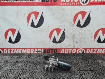 MOTORAS STERGATOR PARBRIZ FORD FOCUS 