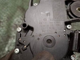 MOTORAS STERGATOR SPATE (LUNETA) FORD FIESTA VI OEM: 0390201215.