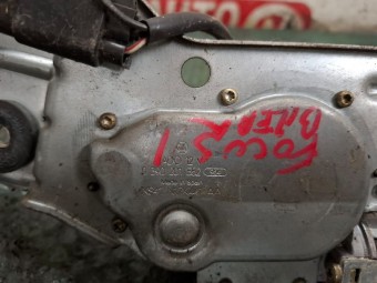 MOTORAS STERGATOR SPATE (LUNETA) FORD FOCUS OEM: 0390201552.