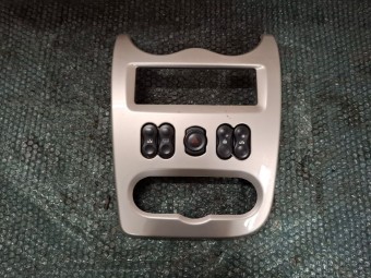 ORNAMENT BORD DACIA LOGAN I OEM: 8200739438.