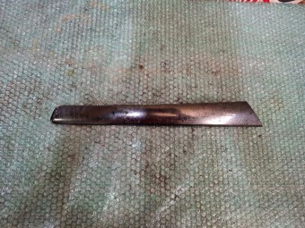 ORNAMENT BORD VOLKSWAGEN JETTA IV OEM: 5C6867440A.