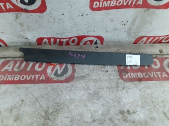 ORNAMENT BORD VOLKSWAGEN PASSAT B6 OEM: 3C1857212R.