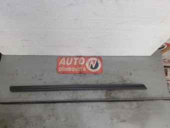 ORNAMENT VERTICAL USA SKODA SUPERB II 