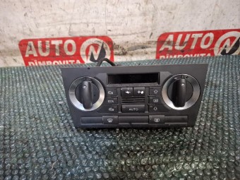 PANOU COMANDA AC AUDI A3 8P OEM: 8P0820043AG.