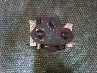 PANOU COMANDA AC DACIA LOGAN I OEM: 69570001.