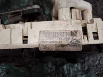 PANOU COMANDA AC FORD FOCUS II OEM: 7M5T19980AB.