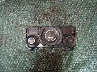 PANOU COMANDA AC PEUGEOT 308 OEM: 96718462XT.