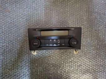 PANOU COMANDA AC RENAULT LAGUNA II OEM: 8200181132.