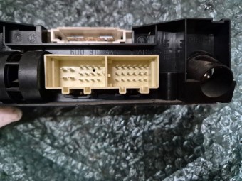 PANOU COMANDA AC SKODA FABIA OEM: 6Q0819445.