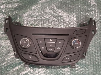 PANOU COMANDA CLIMATRONIC OPEL INSIGNIA OEM: 90802615.