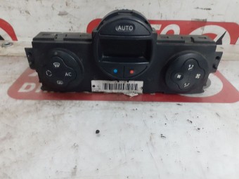 PANOU COMANDA CLIMATRONIC RENAULT MEGANE II OEM: 8200312940.