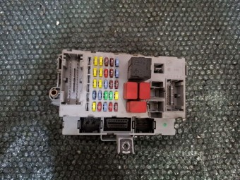 PANOU (TABLOU) SIGURANTE FIAT CROMA OEM: 46846746.