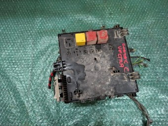PANOU (TABLOU) SIGURANTE OPEL VECTRA C OEM: 13125485.