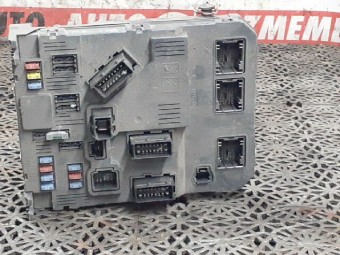 PANOU (TABLOU) SIGURANTE PEUGEOT 206 OEM: S118085220F.