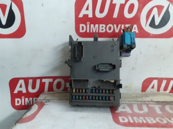 PANOU (TABLOU) SIGURANTE RENAULT LAGUNA II OEM: 518095419.