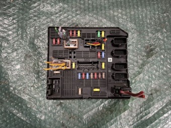 PANOU (TABLOU) SIGURANTE RENAULT SCENIC III OEM: 284B62342R.