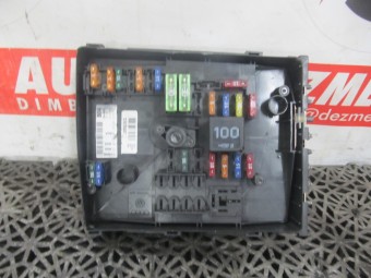 PANOU (TABLOU) SIGURANTE VOLKSWAGEN GOLF V OEM: 1K0937125A.