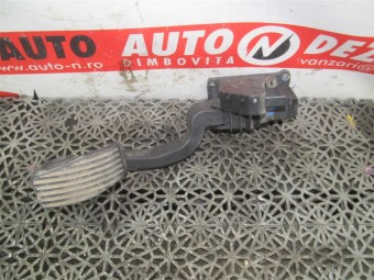 PEDALA ACCELERATIE FIAT LINEA OEM: 55702020.