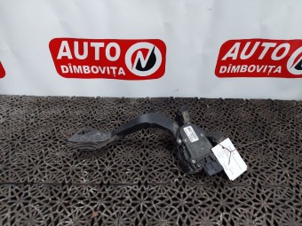 PEDALA ACCELERATIE FIAT PUNTO OEM: 46829061.