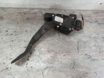 PEDALA ACCELERATIE MITSUBISHI COLT VI OEM: A4543000304.