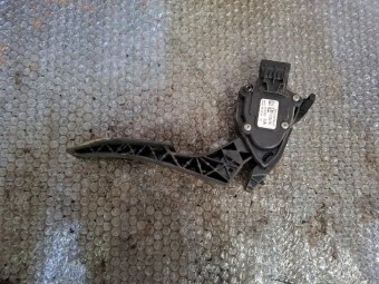 PEDALA ACCELERATIE OPEL ASTRA J  OEM: 13252702.