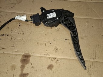 PEDALA ACCELERATIE OPEL INSIGNIA OEM: 13237352.