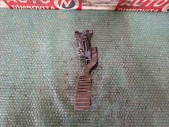 PEDALA ACCELERATIE RENAULT LAGUNA II OEM: 8200002904.