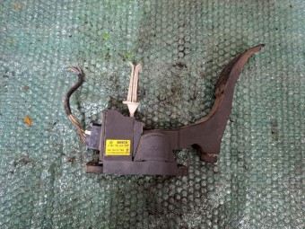 PEDALA ACCELERATIE VOLKSWAGEN GOLF IV OEM: 1J1723503AG.