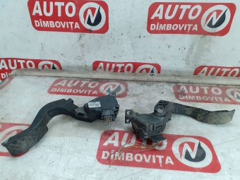PEDALA ACCELERATIE VOLKSWAGEN PASSAT B5.5 OEM: 8D1721523J.