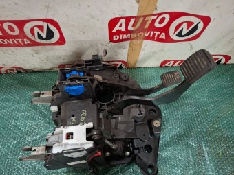 PEDALA AMBREIAJ OPEL CORSA D OEM: 55703869.