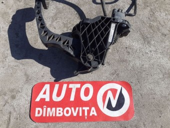 PEDALA AMBREIAJ VOLKSWAGEN GOLF V OEM: 1K1721059BH.