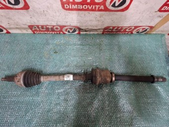 PLANETARA DREAPTA RENAULT MEGANE II OEM: 8200472158.
