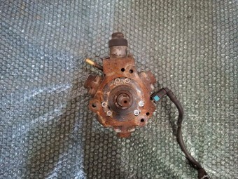 POMPA INALTA PRESIUNE RENAULT MEGANE III OEM: 8200779460.